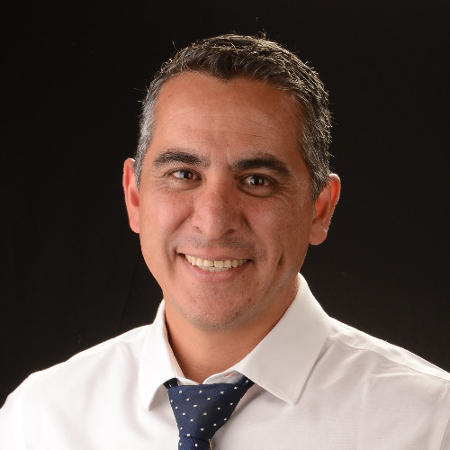 Romelio Hernandez's bio photo